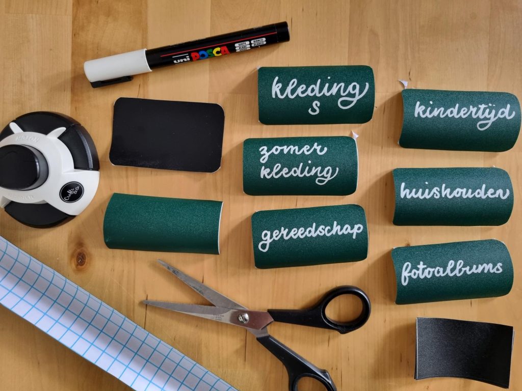 Etiketten stickers zelf maken: de materialen die ik gebruik.