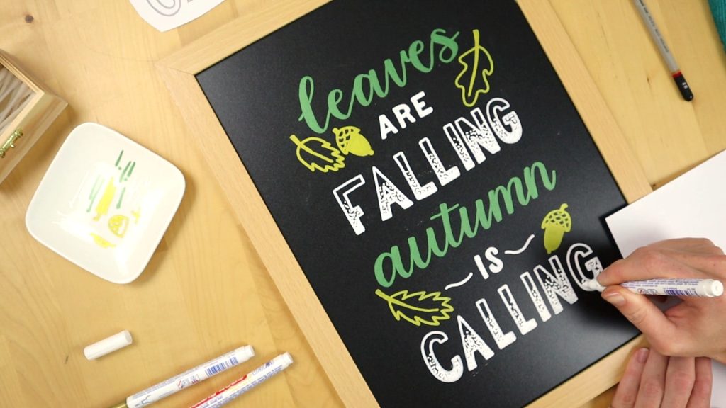 quote-krijtbord-handletteren-krijtstift-herfst-stap8