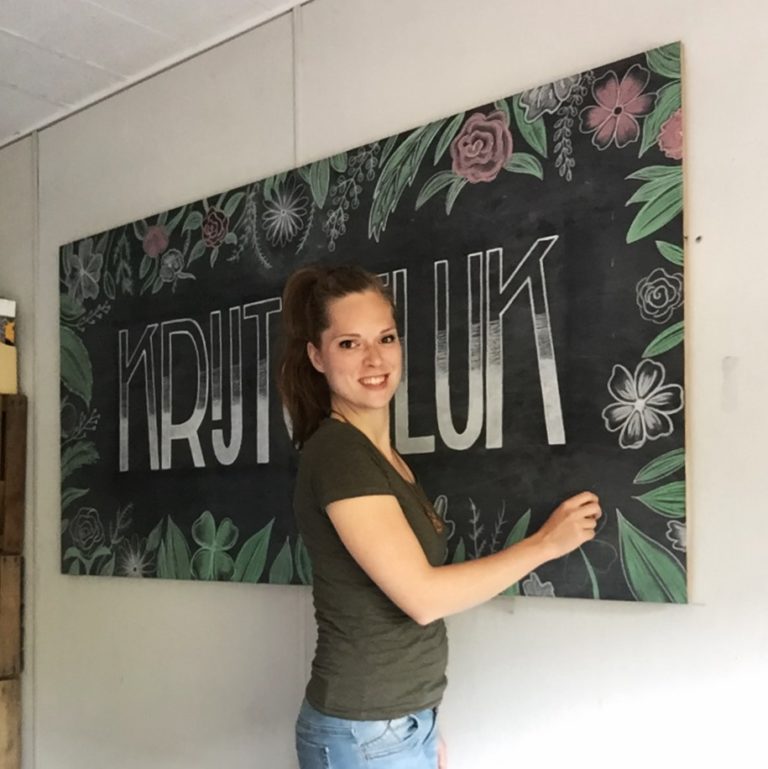 met-krijt-op-krijtbord-of-schoolbord-tekenen-tips