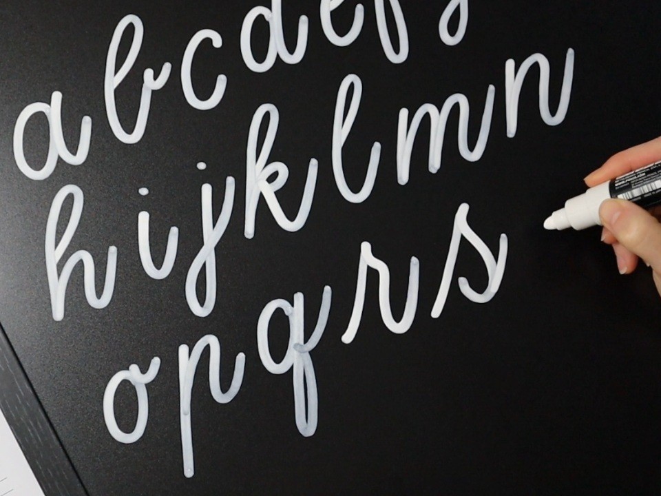 krijtstift-schrijven-krijtbord-reclame